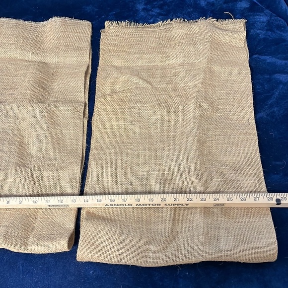 2 Pc Burlap Runners - Picture 3 of 4